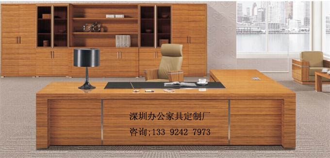 實(shí)木大班臺如何選購呢？深圳辦公家具廠家